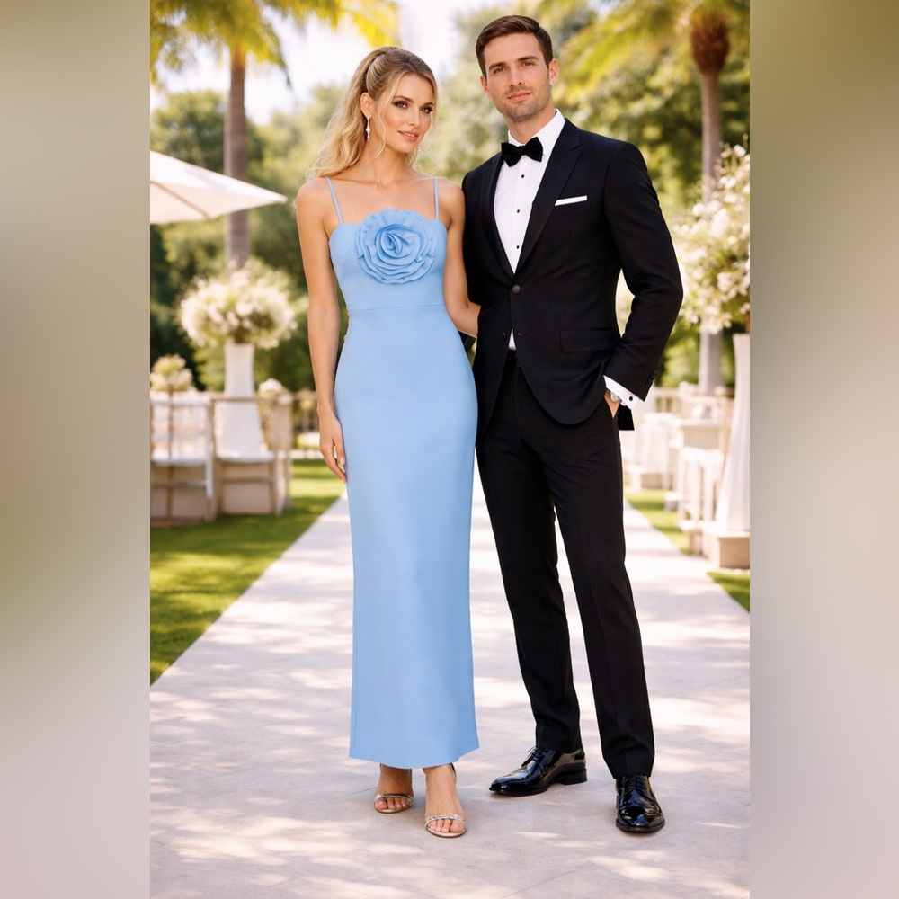 Eliza J Rose Sleeveless Scuba Gown Blue 
NWT size 12